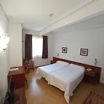 Hotell Ele Acueducto
