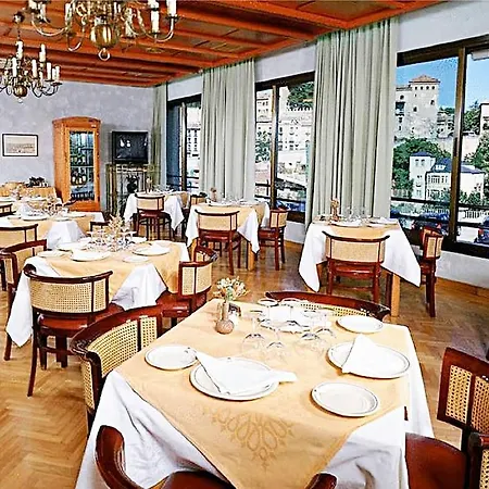 Otel Ele Acueducto 3*