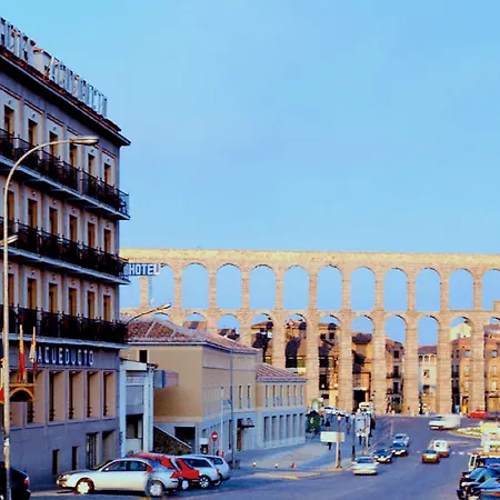 Ele Acueducto Otel