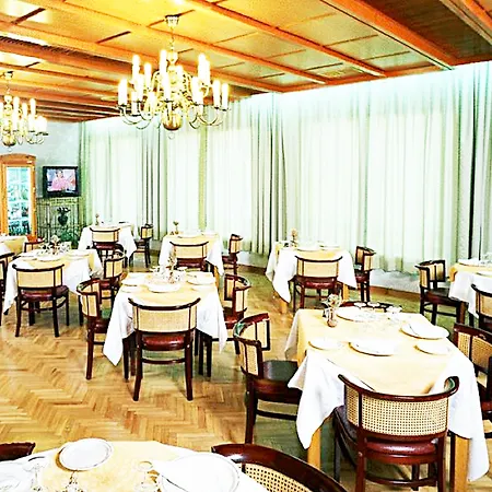 Ele阿库厄杜克托大酒店 3*