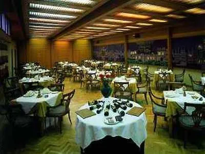 Hotel Ele Acueducto