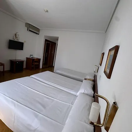 Ξενοδοχείο Ele Acueducto Σεγκόβια