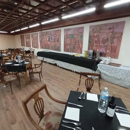 Ele Acueducto Hotel Segóvia