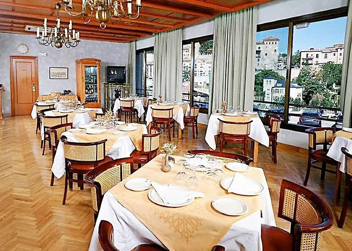 Hotel Ele Acueducto 3*