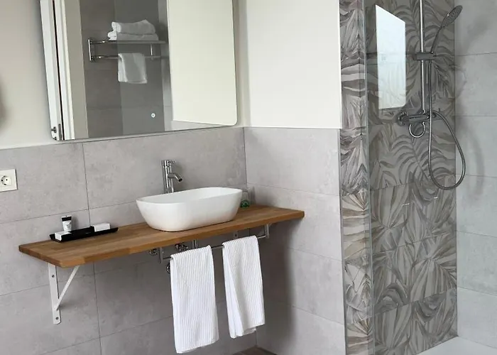 Ele Acueducto Hotel 3*