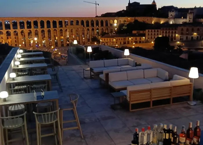 Ele Acueducto Hotel 3*