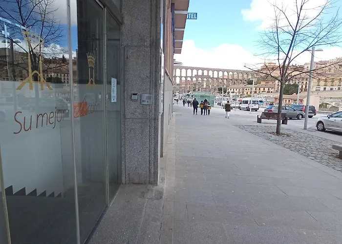 Ele Acueducto 3* Segovia