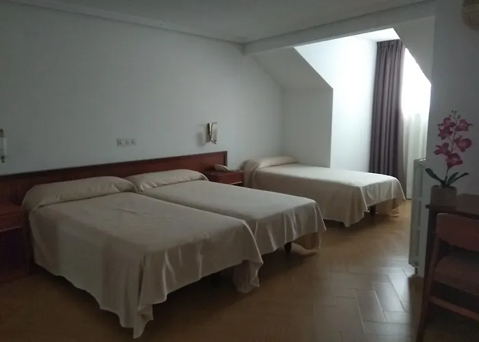 Ele Acueducto Hotel 3*